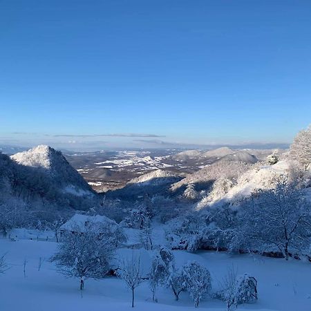 Vila Anastasia Sacarimbu Экстерьер фото