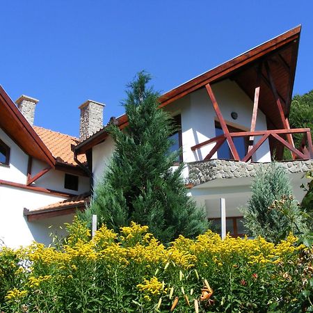 Vila Anastasia Sacarimbu Экстерьер фото