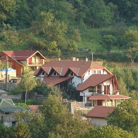 Vila Anastasia Sacarimbu Экстерьер фото