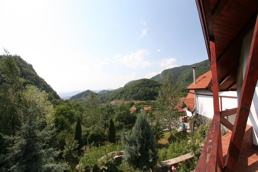Vila Anastasia Sacarimbu Экстерьер фото