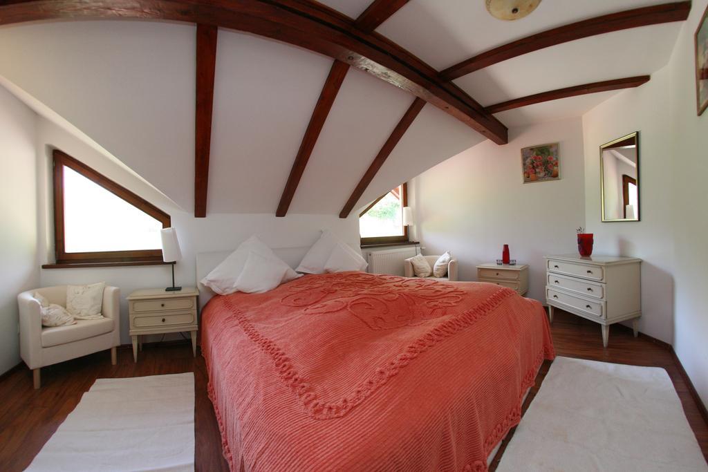 Vila Anastasia Sacarimbu Номер фото
